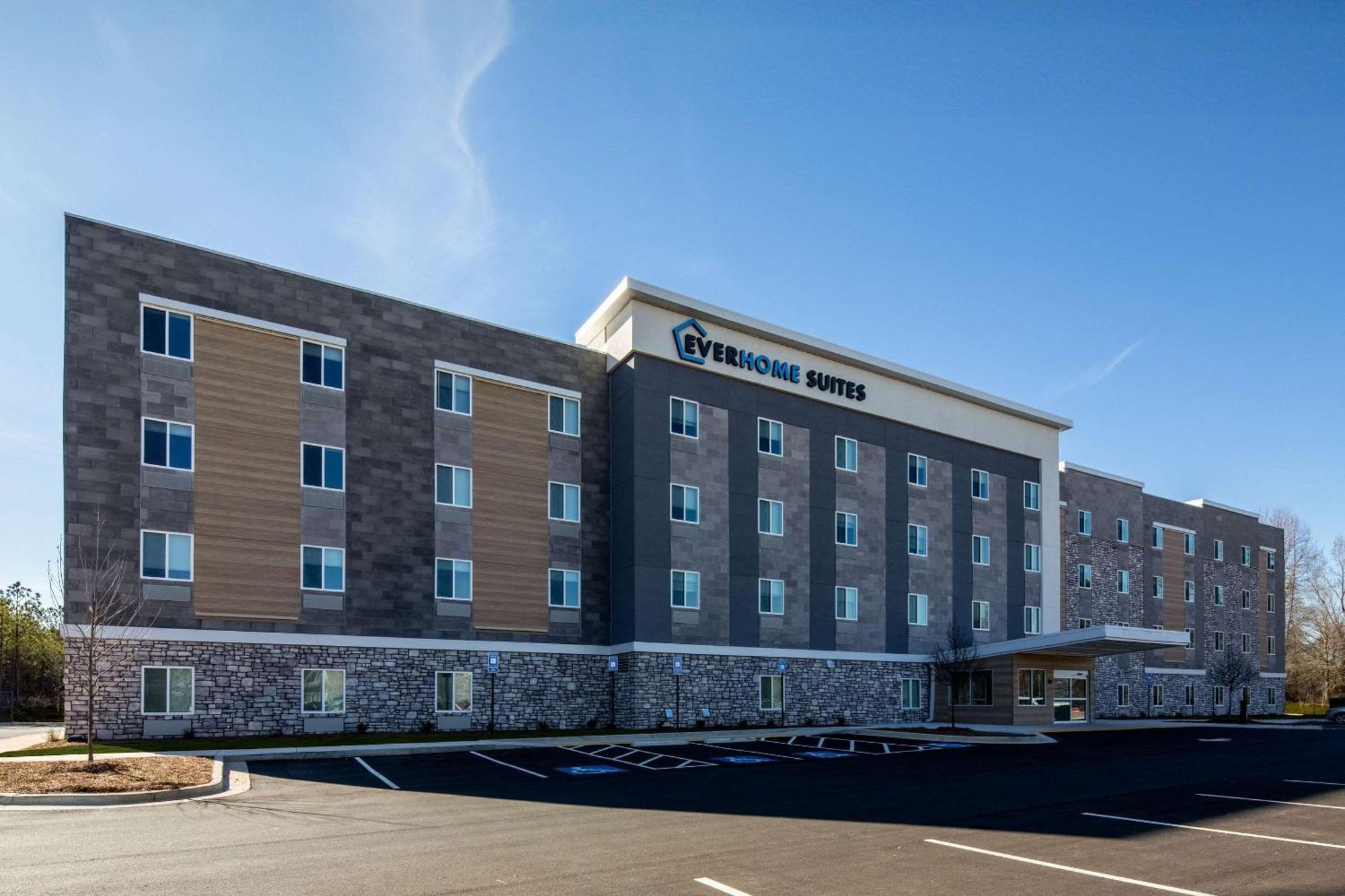 Everhome Suites Atlanta Нюнан Екстериор снимка